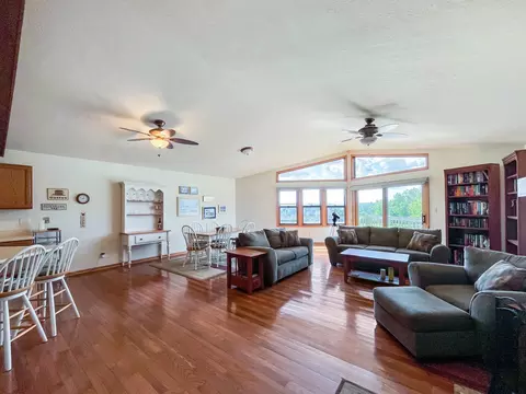 23-222 Brighton Ct, Lanark, IL 61046 photo 4