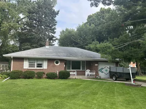 1112 Blenheim Dr, Rockford, IL 61108