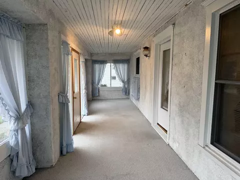 6310 High, Freeport, IL 61032 photo 5