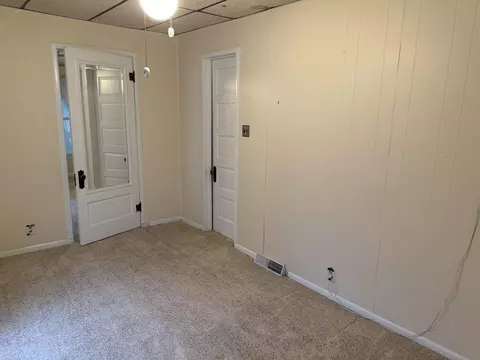6310 High, Freeport, IL 61032 photo 12