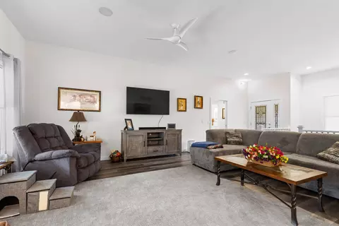 113 Taylor Ln, Thomson, IL 61285 photo 3