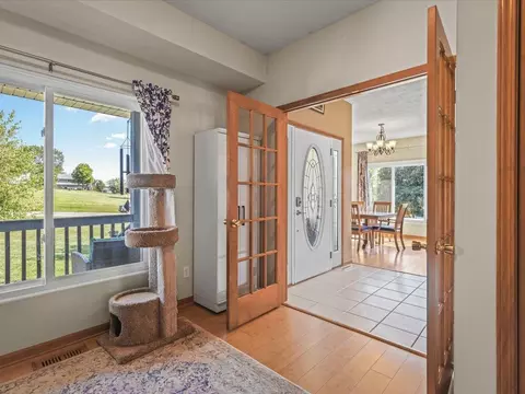 Entry Way - 198 Lake Summerset Dr, Lake Summerset, IL 61019 photo 3 of 3