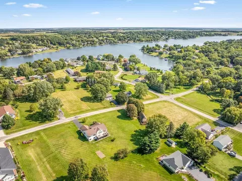 View/Area - 198 Lake Summerset Dr, Lake Summerset, IL 61019 photo 2 of 2