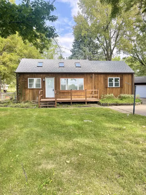 1523 Michigan Ave, Rockford, IL 61102