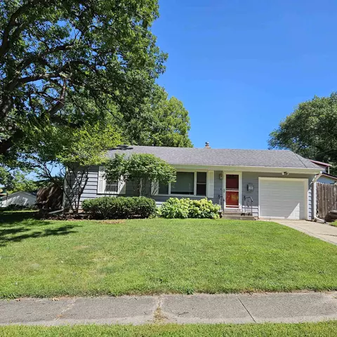 1630 Oakes Ave, Rockford, IL 61107