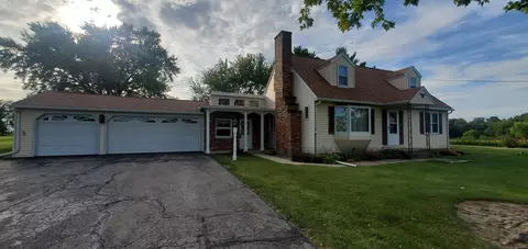 13 N230 Brier Hill Rd, Hampshire, IL 60140