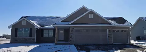 1100 E Birchwood Dr, Beloit, WI 53511
