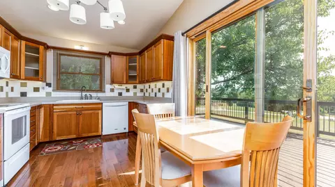 Kitchen - 2 Sunbow Path, Galena, IL 61036 photo 3 of 3