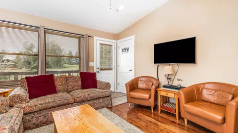 Living - 2 Sunbow Path, Galena, IL 61036 photo 3 of 6