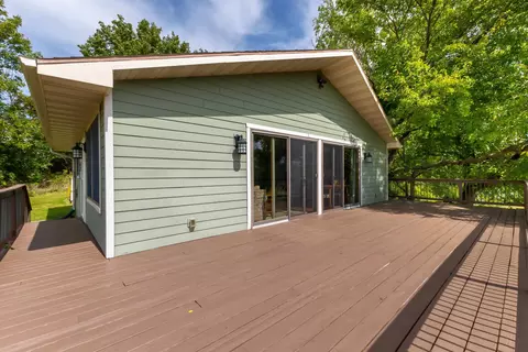 Exterior - 2 Sunbow Path, Galena, IL 61036 photo 2 of 8