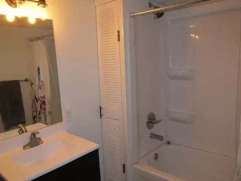 133 N Sunset Ave, Freeport, IL 61032 photo 28