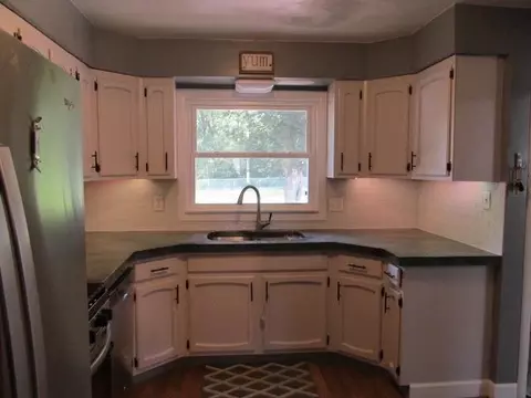 133 N Sunset Ave, Freeport, IL 61032 photo 14