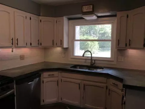 133 N Sunset Ave, Freeport, IL 61032 photo 16