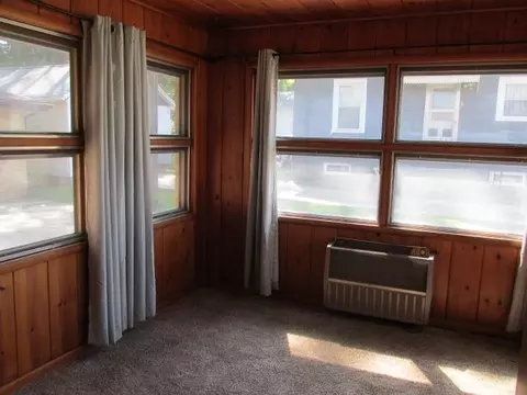 133 N Sunset Ave, Freeport, IL 61032 photo 12