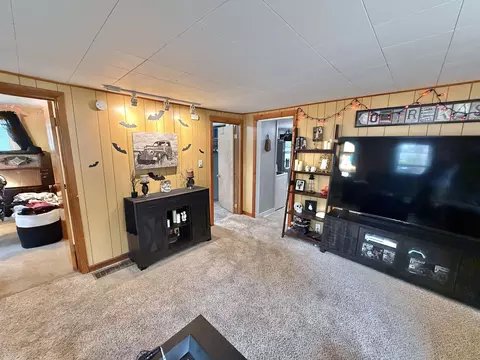 503 S 3rd St, Oregon, IL 61061 photo 8