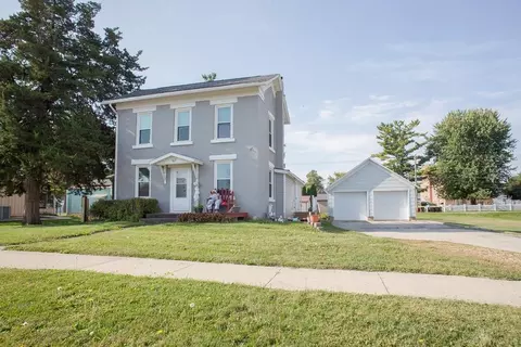 107 E Lena St, Lena, IL 61048