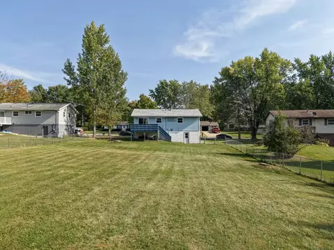 2124 Middlebury Rd, Freeport, IL 61032 photo 19
