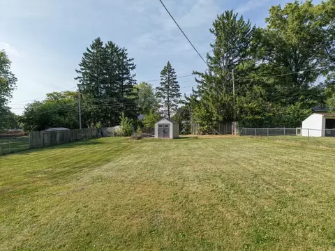 2124 Middlebury Rd, Freeport, IL 61032 photo 20