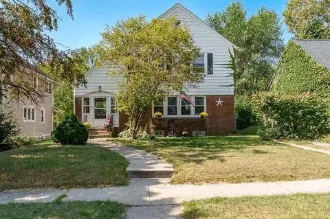 410 N Chicago Ave, Rockford, IL 61107