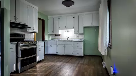 Kitchen - 772 S Carthage Dr, Freeport, IL 61032 photo 1 of 2