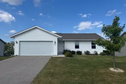 2998 Hiddengreen Dr, Belvidere, IL 61008