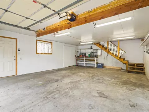 211 Mulvain St, Durand, IL 61024 photo 29