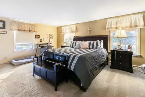 914 E Chamberlin, Dixon, IL 61021 photo 11