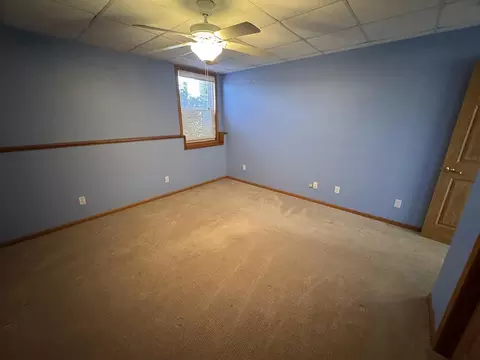 Bedroom - 17-90 Whitewater Dr, Lanark, IL 61046 photo 8 of 14