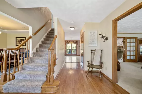 12431 Breezefield Cir, Roscoe, IL 61073 photo 10