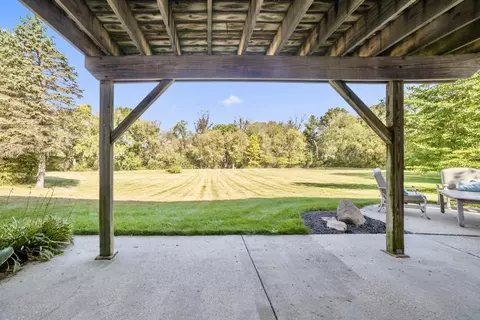 12431 Breezefield Cir, Roscoe, IL 61073 photo 40