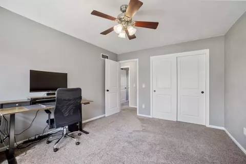 12431 Breezefield Cir, Roscoe, IL 61073 photo 33