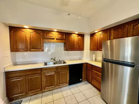 45 N Sunset Ave, Freeport, IL 61032 photo 9