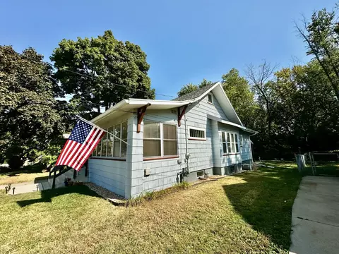 45 N Sunset Ave, Freeport, IL 61032 photo 20