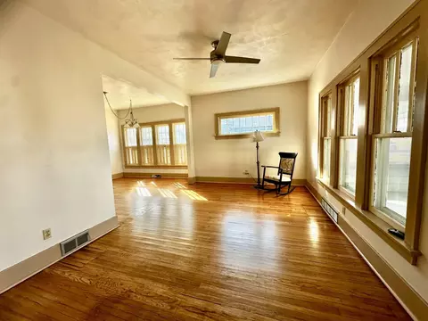 45 N Sunset Ave, Freeport, IL 61032 photo 3