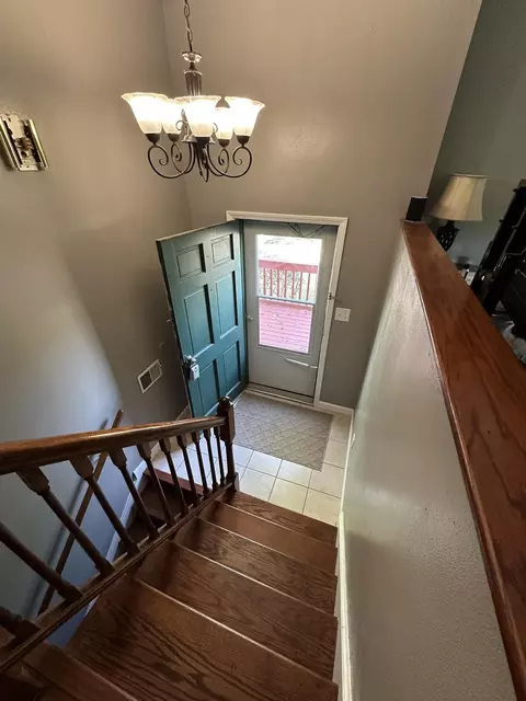 Entry Way - 751 Shimer Dr, Freeport, IL 61032 photo 1 of 1