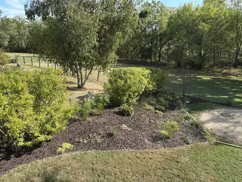 Exterior - 751 Shimer Dr, Freeport, IL 61032 photo 10 of 10