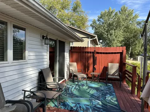 Exterior - 751 Shimer Dr, Freeport, IL 61032 photo 5 of 10
