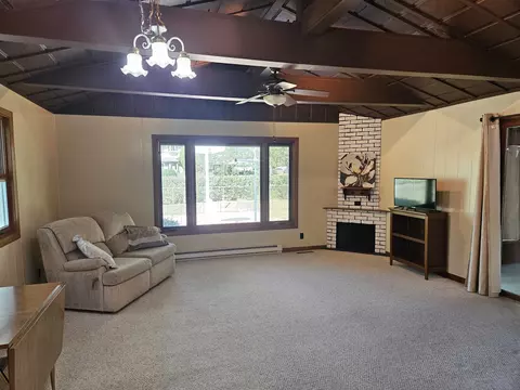 Living - 2120 Devon Ave, Loves Park, IL 61111 photo 6 of 9