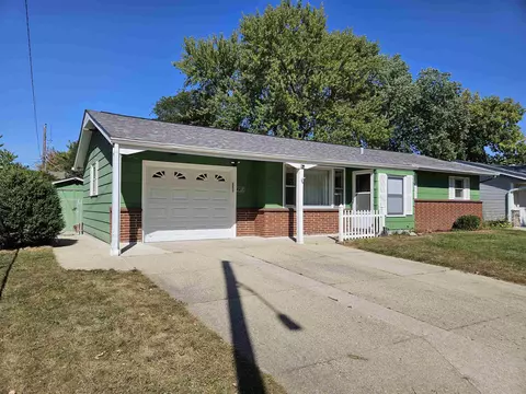 2120 Devon Ave, Loves Park, IL 61111
