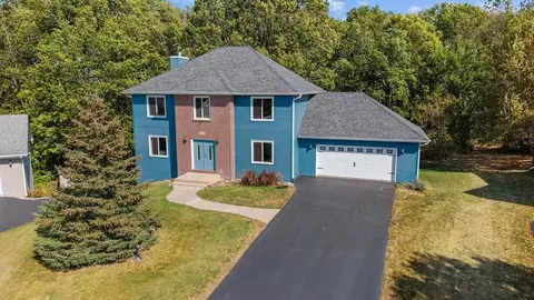 2640 Sioux Ct, Rockford, IL 61109