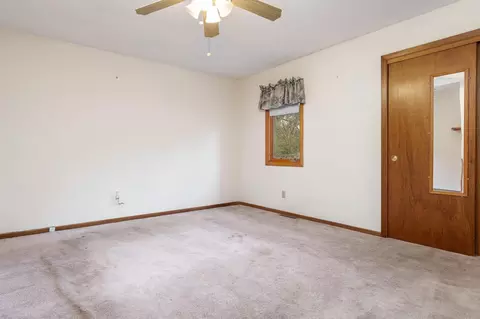 Bedroom - 11423 Cedarbrook Rd, Roscoe, IL 61073 photo 1 of 10
