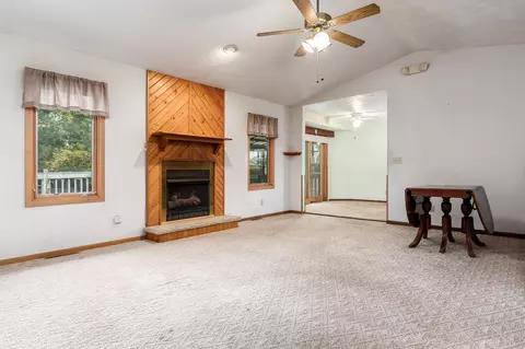 Living - 11423 Cedarbrook Rd, Roscoe, IL 61073 photo 1 of 6