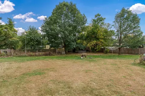 Exterior - 11423 Cedarbrook Rd, Roscoe, IL 61073 photo 5 of 10