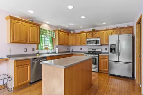 810 Southgate Dr, Lake Summerset, IL 61019 photo 5