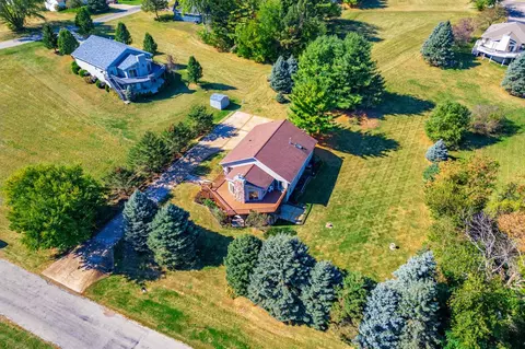 810 Southgate Dr, Lake Summerset, IL 61019 photo 2