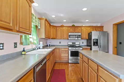810 Southgate Dr, Lake Summerset, IL 61019 photo 6