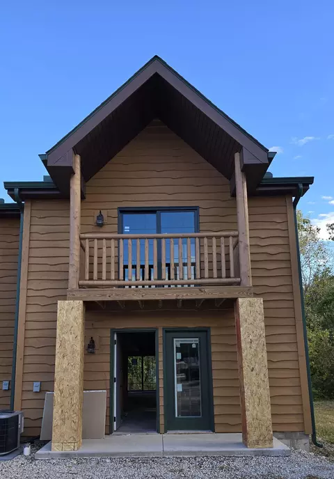 2643 N Il Route 178 Hwy, Utica, IL 61373