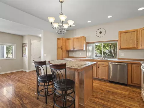 735 Eastern Ave, South Beloit, IL 61080 photo 10