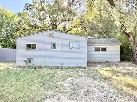 320 Liston Ave, South Beloit, IL 61080
