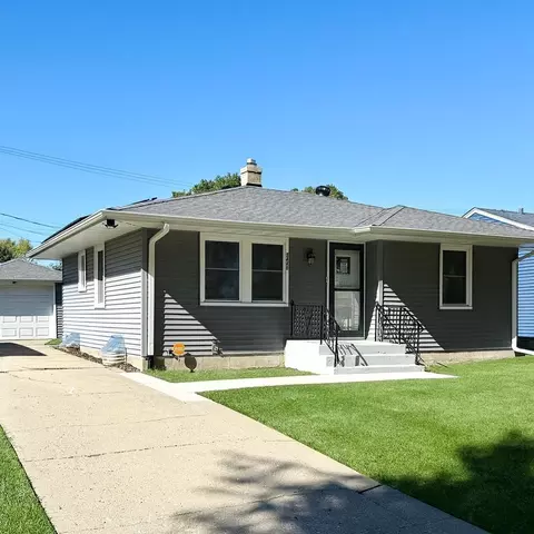 3440 Robey Ave, Rockford, IL 61103